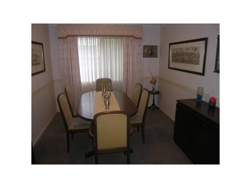 31 Bethel Street, Carina QLD 4152