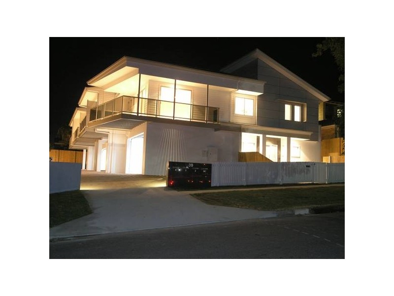 39 Sankey Street, Carina QLD 4152