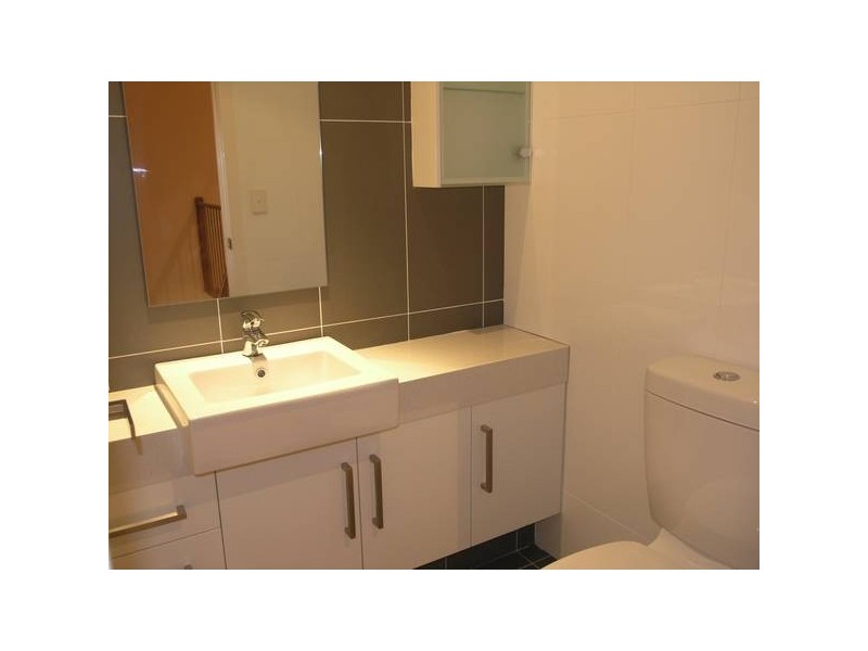 39 Sankey Street, Carina QLD 4152