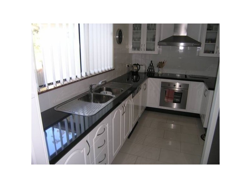 27 Giordano Place, Belmont QLD 4153