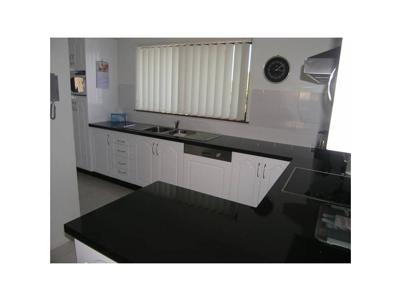 27 Giordano Place, Belmont QLD 4153