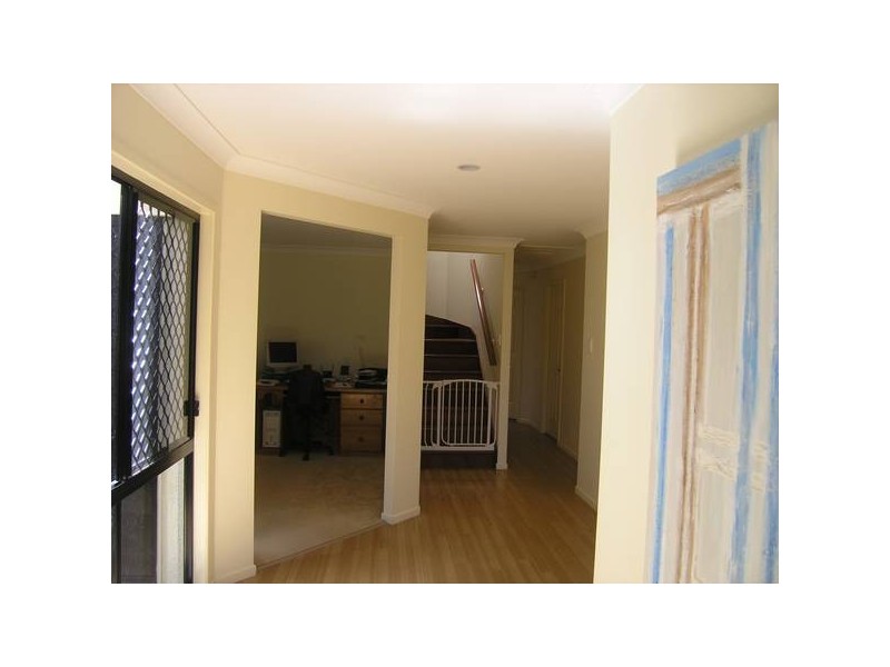 12 Turubul Crescent, Carindale QLD 4152