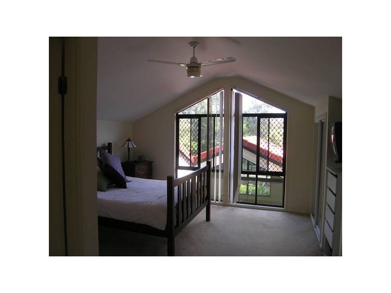 12 Turubul Crescent, Carindale QLD 4152