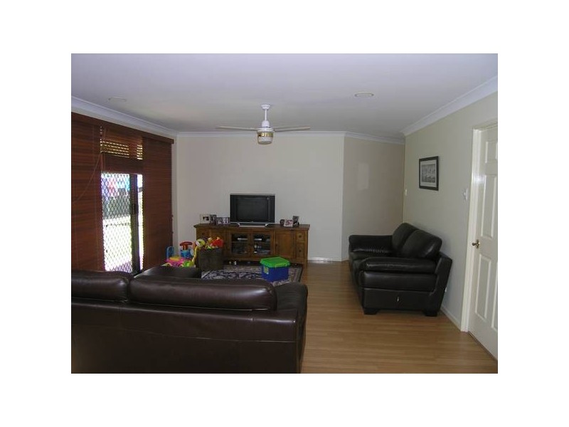 12 Turubul Crescent, Carindale QLD 4152