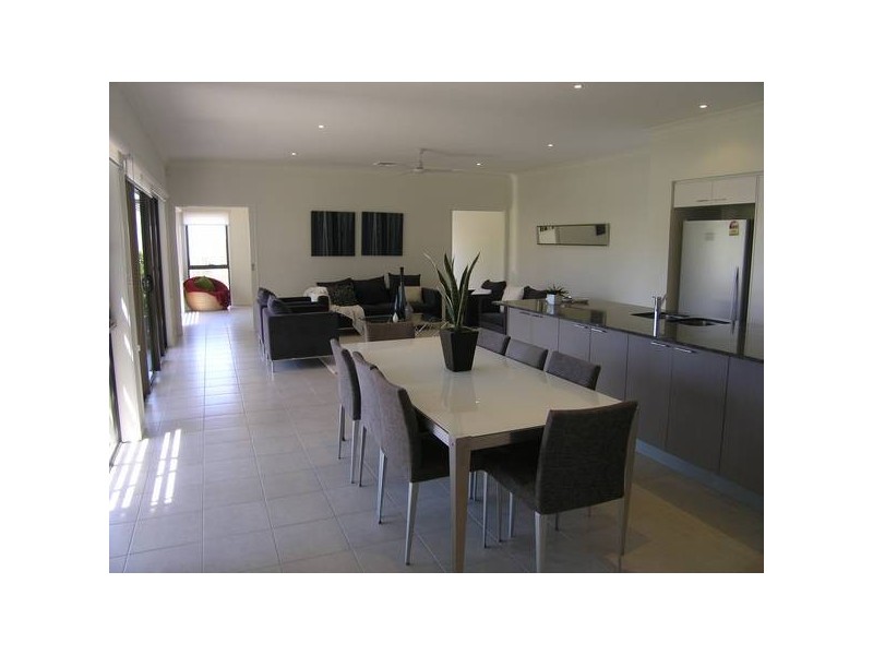 70 Moss Road, Wakerley QLD 4154