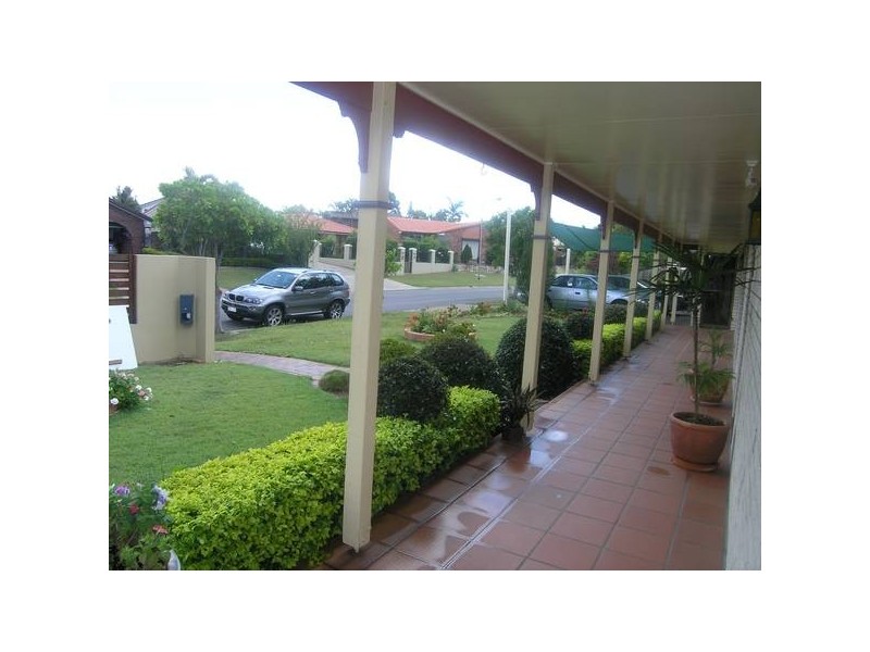 38 Grosmont Street, Carindale QLD 4152