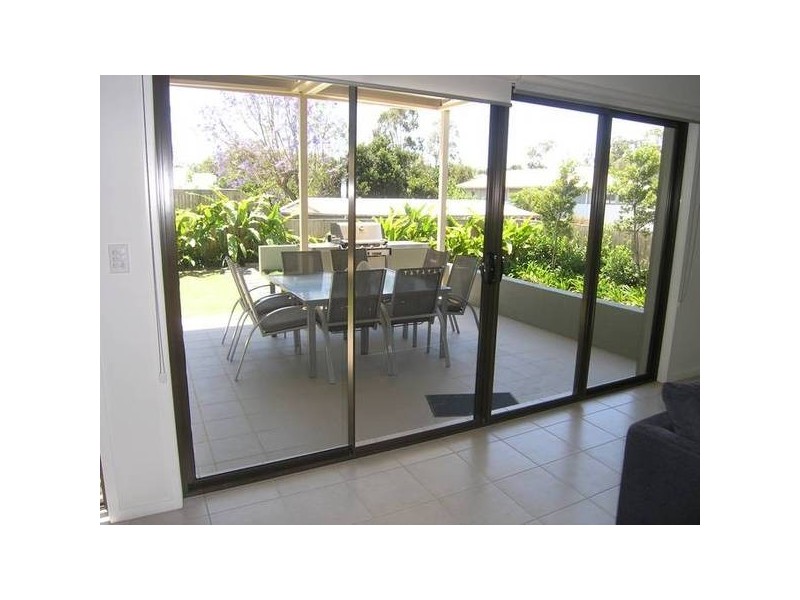 70 MOSS ROAD, Wakerley QLD 4154