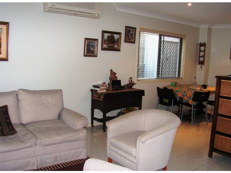 1/34 Pembroke Street, Carina QLD 4152