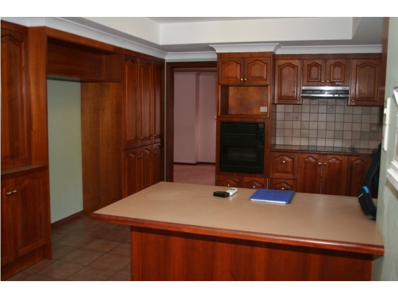 2 Eurong Street, Carina Heights QLD 4152