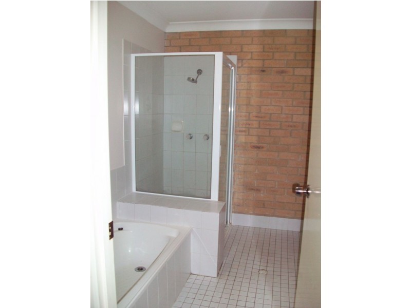 2/31 Agnes Street, Morningside QLD 4170