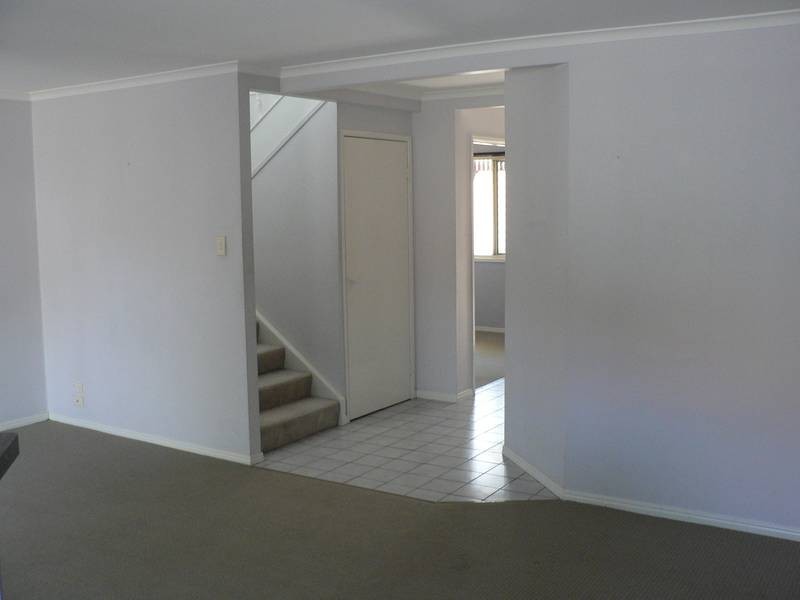 2/12 Palermo Street, Morningside QLD 4170