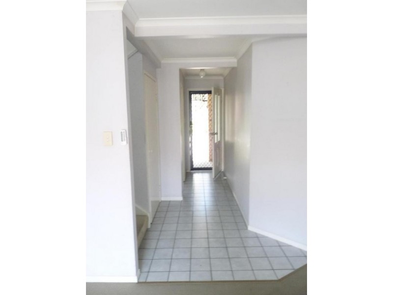 2/12 Palermo Street, Morningside QLD 4170