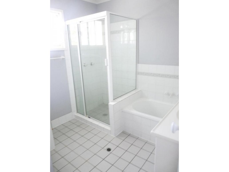 2/12 Palermo Street, Morningside QLD 4170