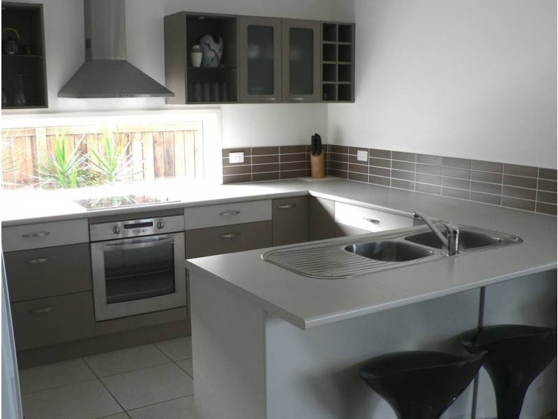 10a Deans Street, Clontarf QLD 4019