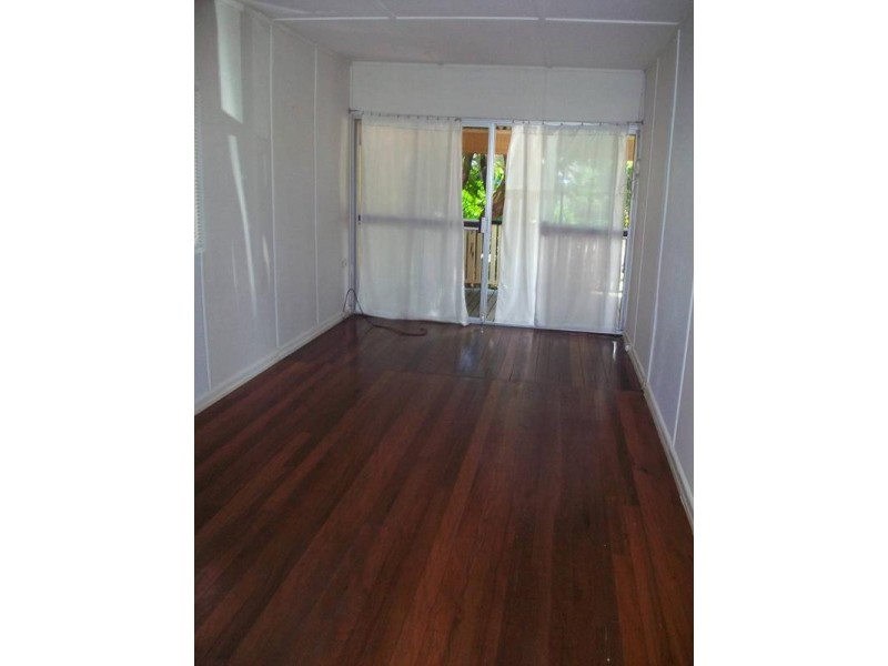 35 Wendell Street, Norman Park QLD 4170