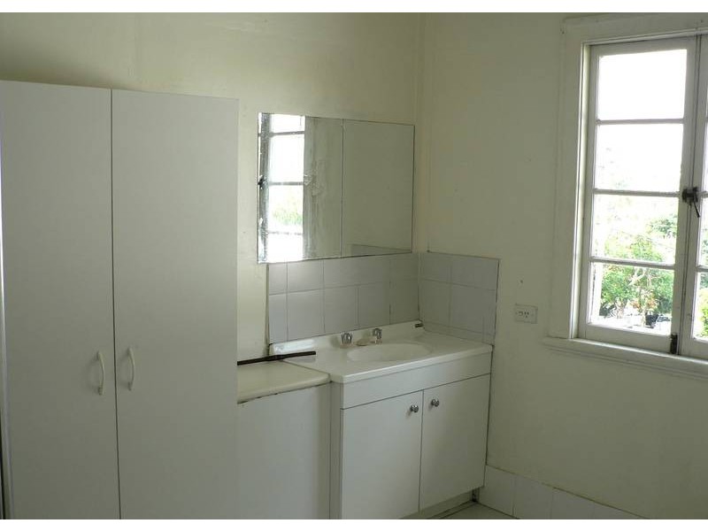 559 Vulture Street East, East Brisbane QLD 4169