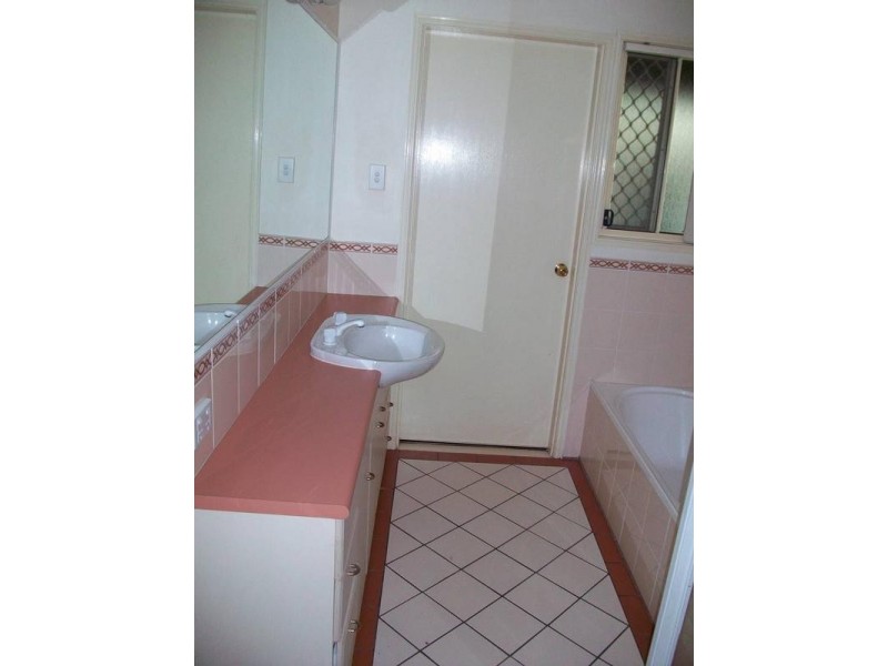 13/36 Andrew Street, Balmoral QLD 4171