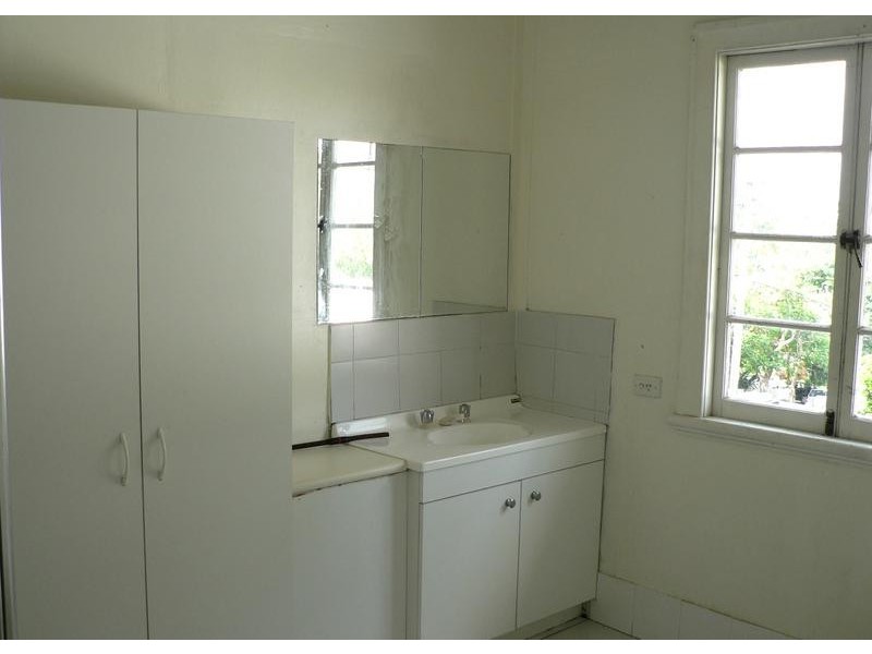 559 Vulture Street East, East Brisbane QLD 4169