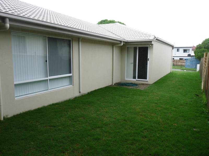 1A Edwin Street, Redcliffe QLD 4020