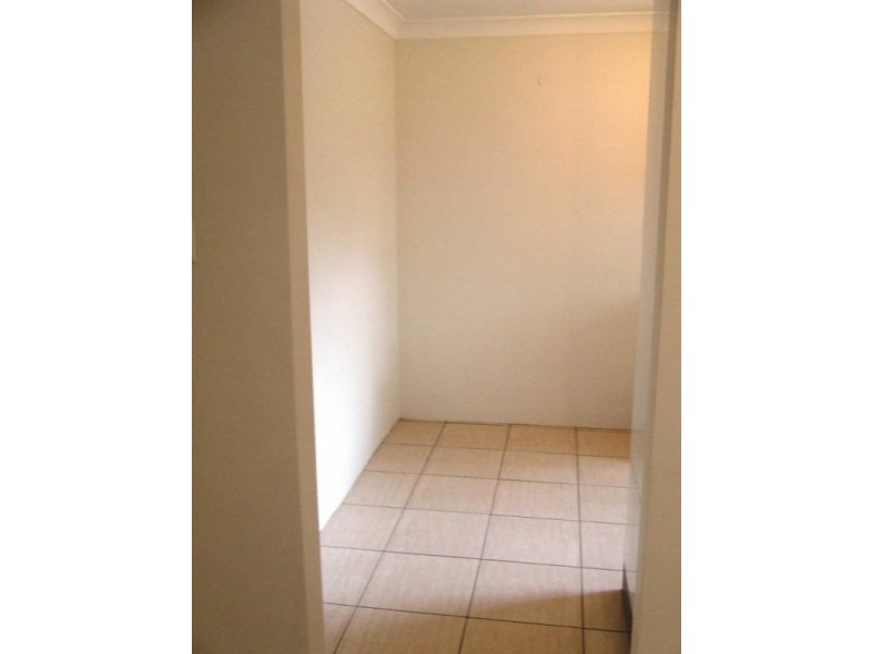 2/7 Malcolm Street, Hawthorne QLD 4171