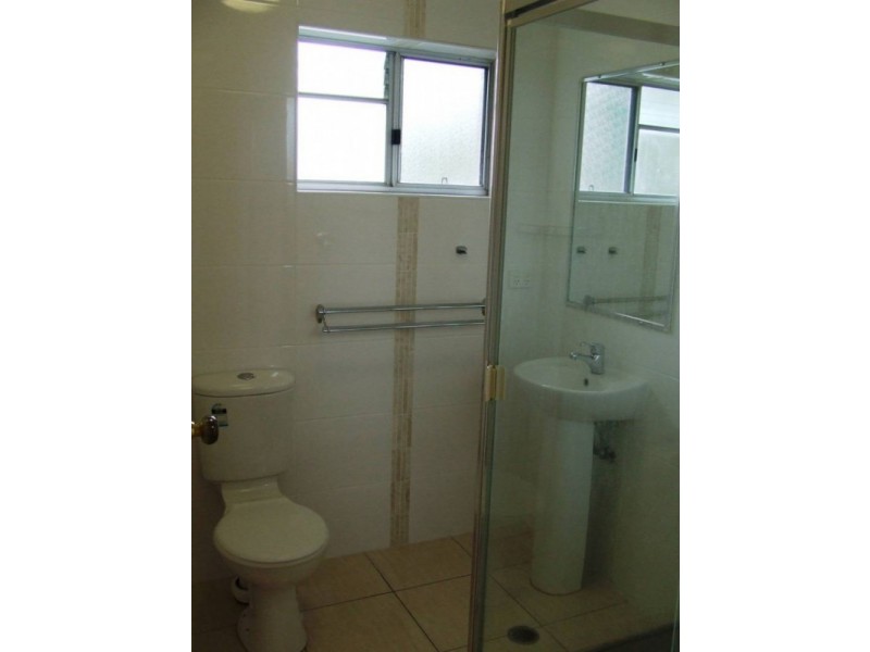 2/7 Malcolm Street, Hawthorne QLD 4171