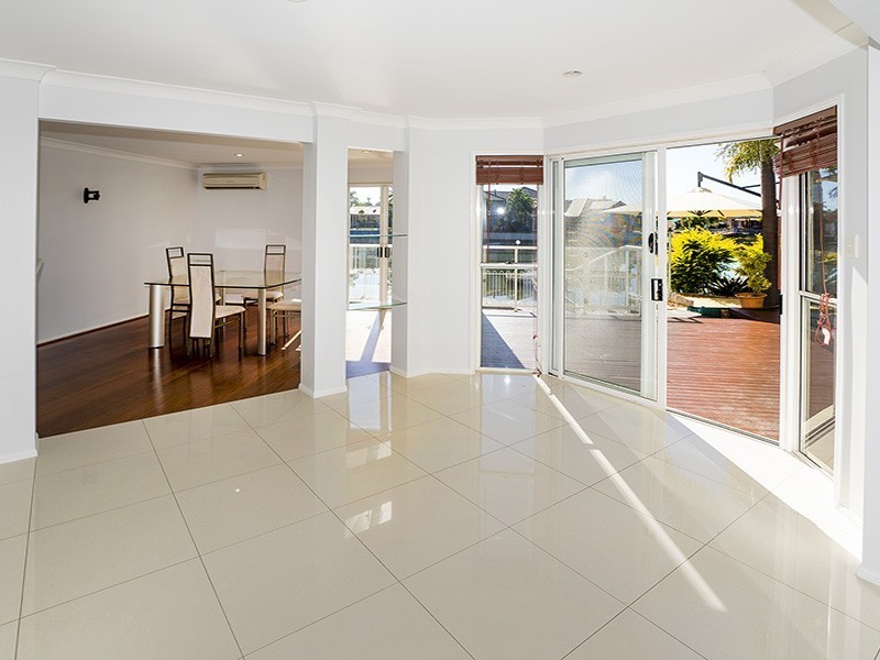 28 Intrepid Court, Newport QLD 4020