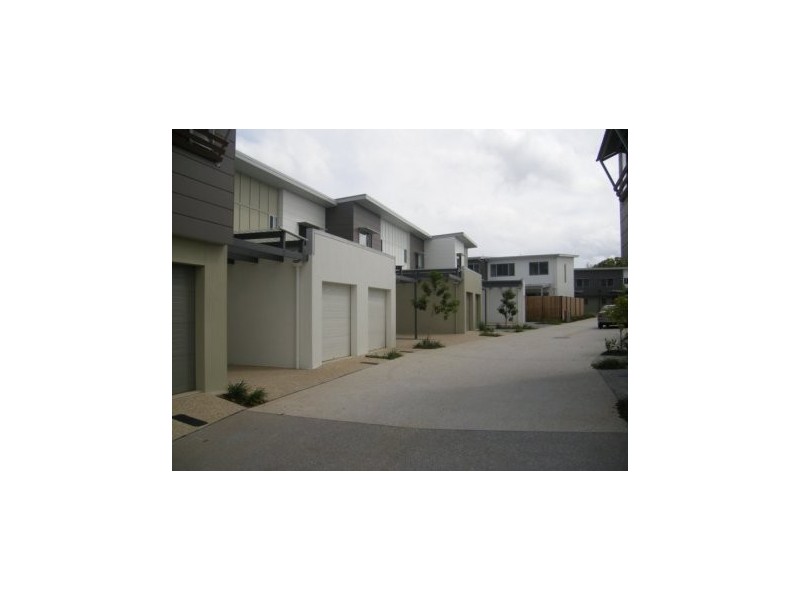 8/22 Cola Crescent, Wynnum West QLD 4178