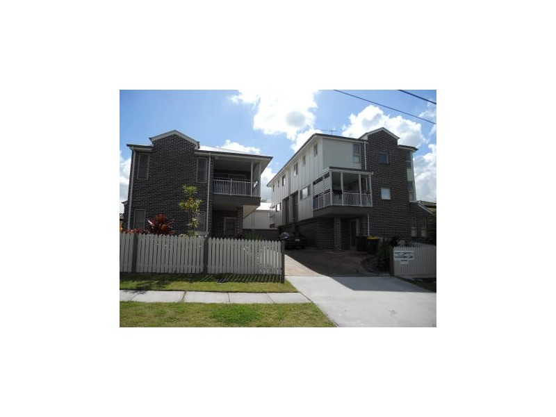 4/32 Herbertson Street, Carina QLD 4152