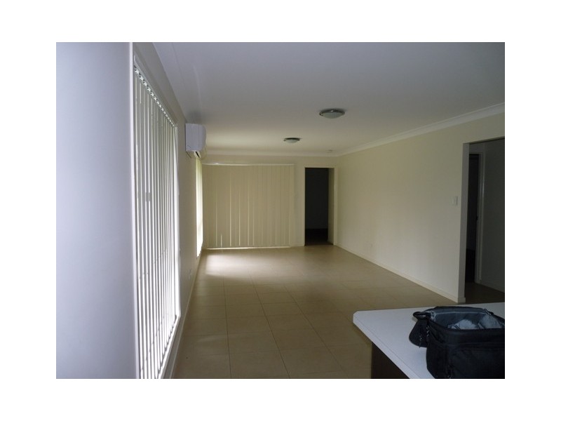 1/206 Wondall road, Manly West QLD 4179