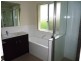 1/206 Wondall road, Manly West QLD 4179