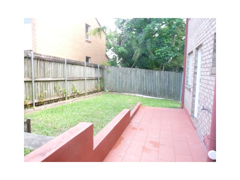 6/52 Miles Street, Hawthorne QLD 4171