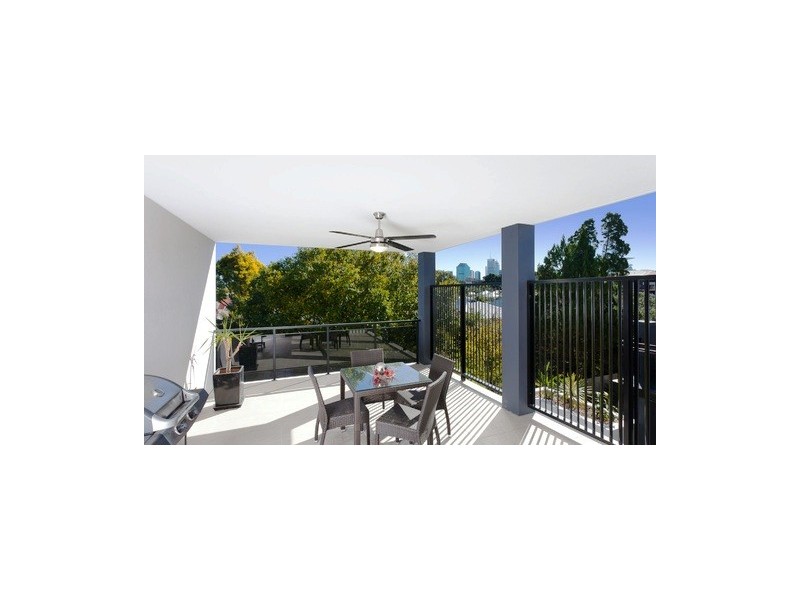 22/198-204 Wellington Road, East Brisbane QLD 4169