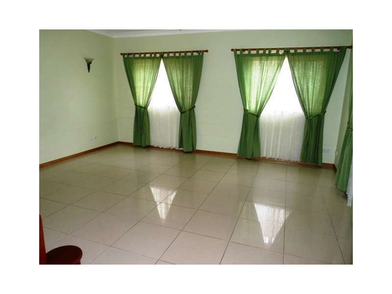 13 Hurd Tce, Morningside QLD 4170