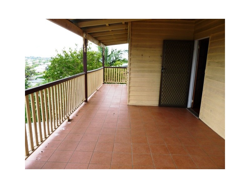 13 Hurd Tce, Morningside QLD 4170