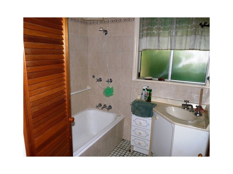 145 Junction Road, Morningside QLD 4170