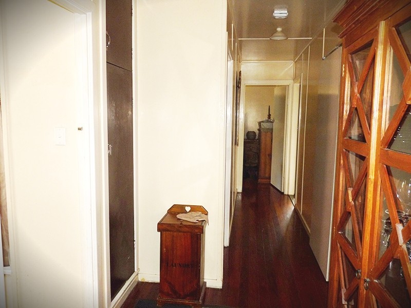 12 Erica Street, Cannon Hill QLD 4170