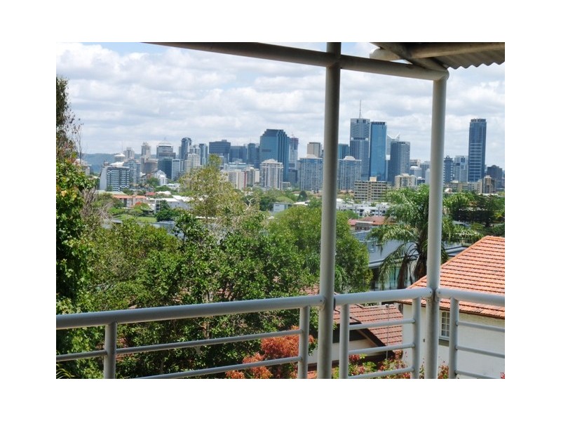 24/96 Norman Cresent, Norman Park QLD 4170