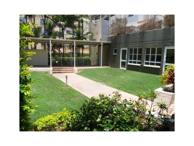 24/96 Norman Cresent, Norman Park QLD 4170