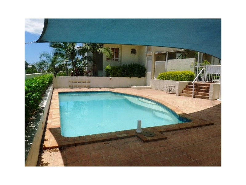 24/96 Norman Cresent, Norman Park QLD 4170