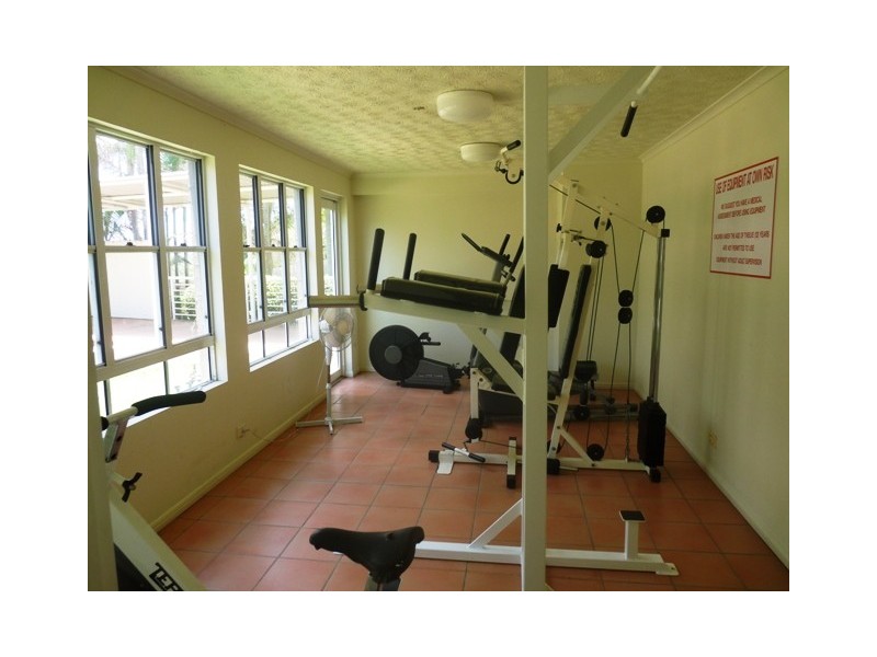 24/96 Norman Cresent, Norman Park QLD 4170