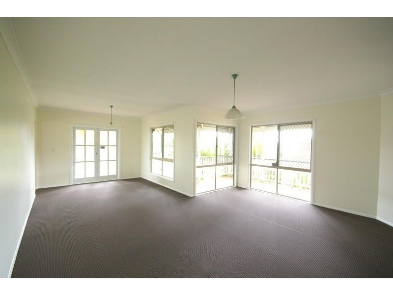 Tanah Merah QLD 4128