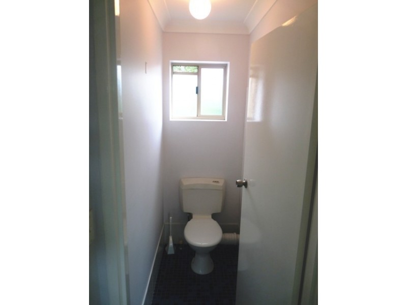 2/52 Miles Street, Hawthorne QLD 4171