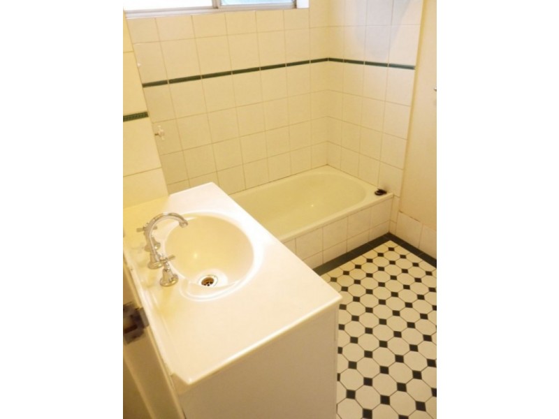 1/34 Miles Street, Hawthorne QLD 4171