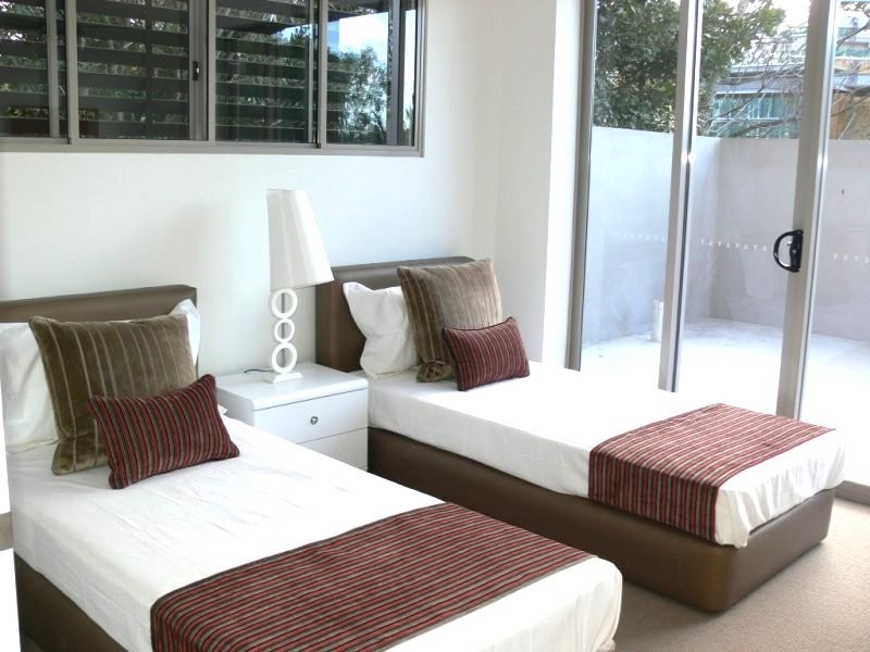 14/11 Riding Road, Hawthorne QLD 4171