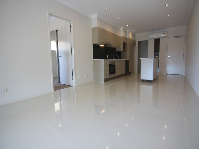 4/255 Wynnum Road, Norman Park QLD 4170