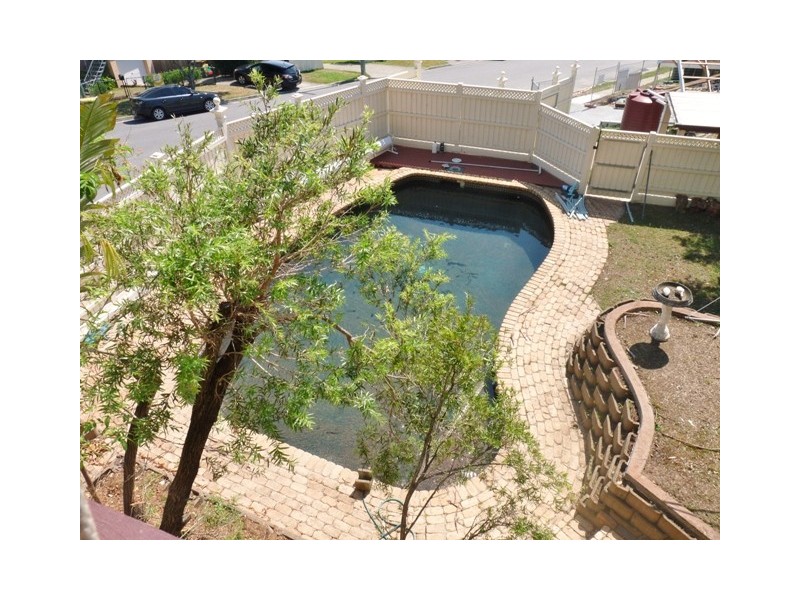 19 Combles Road, Camp Hill QLD 4152