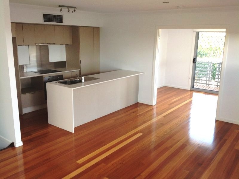 1/80 Pilmsoll street, Greenslopes QLD 4120