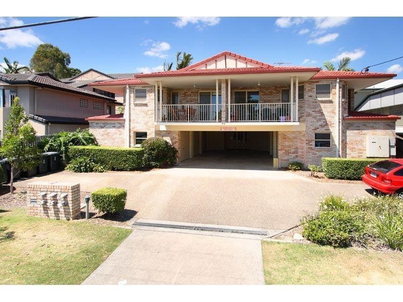 6/64 Miles Street, Hawthorne QLD 4171