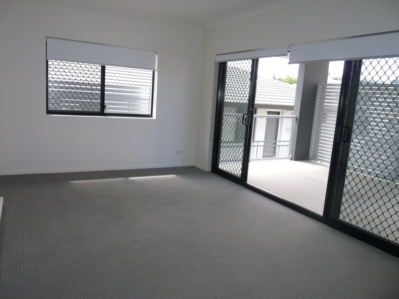 411/83 Lawson Street, Morningside QLD 4170