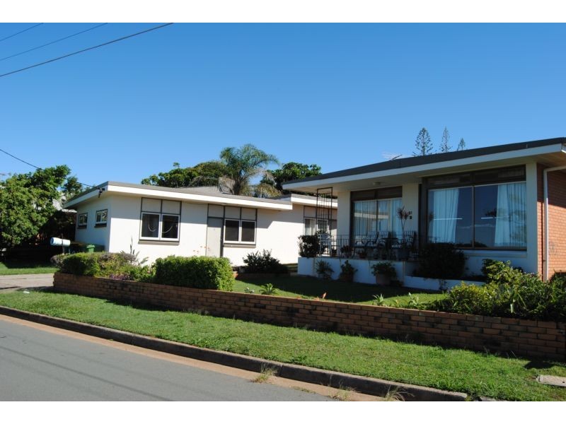 1,2,3,4/81 Flinders Pde, Scarborough QLD 4020